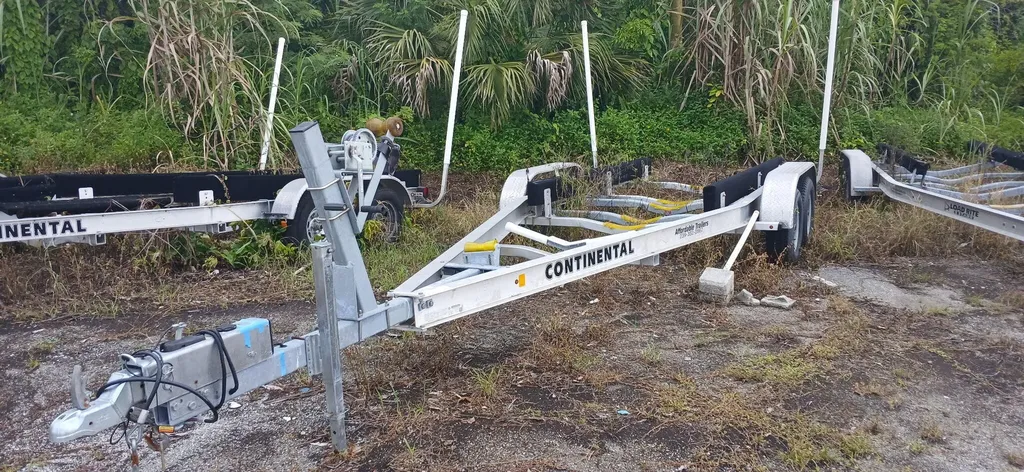 121 Newport Drive Naples FL 34114