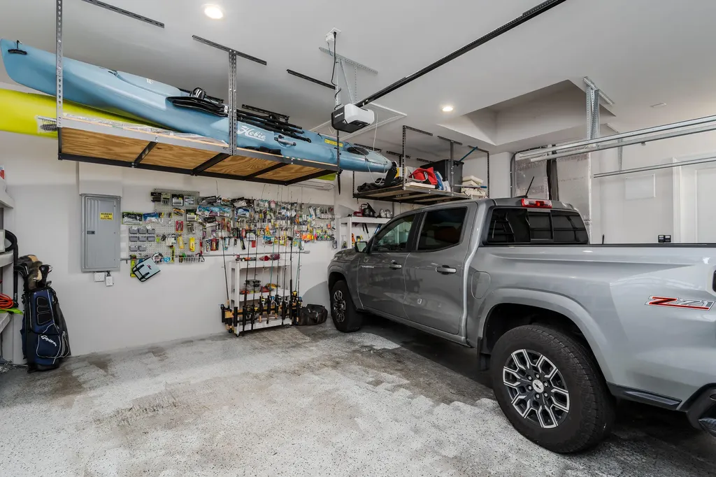 121 Newport Drive Naples FL 34114