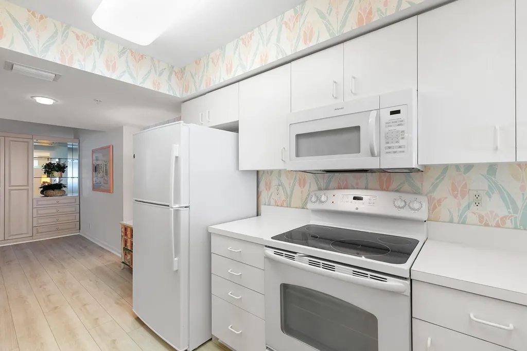 990 Cape Marco Marco Island FL 34145