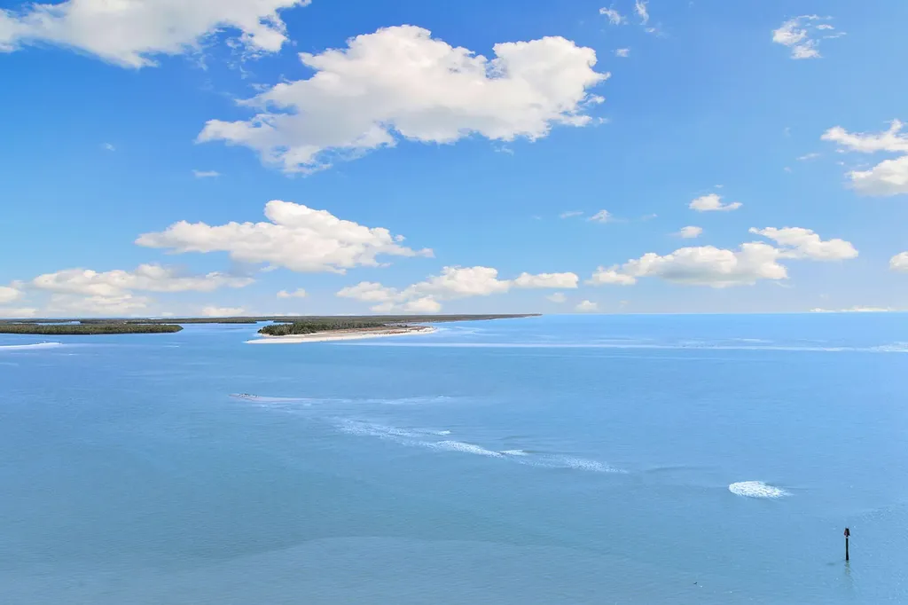 990 Cape Marco Marco Island FL 34145