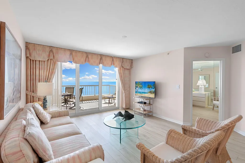 990 Cape Marco Marco Island FL 34145