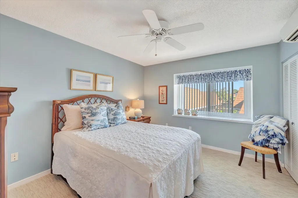 87 N Collier Marco Island FL 34145