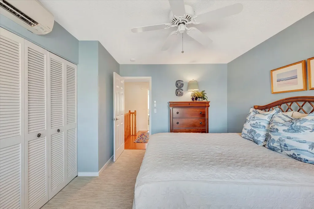 87 N Collier Marco Island FL 34145