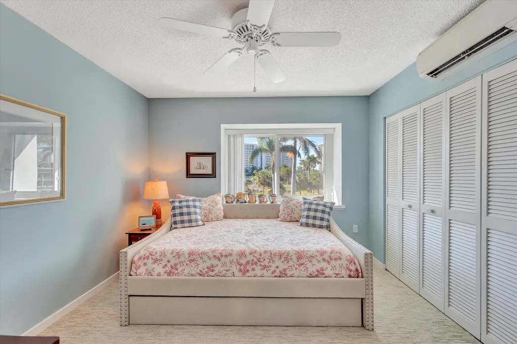 87 N Collier Marco Island FL 34145