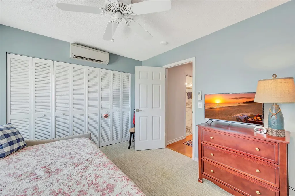 87 N Collier Marco Island FL 34145