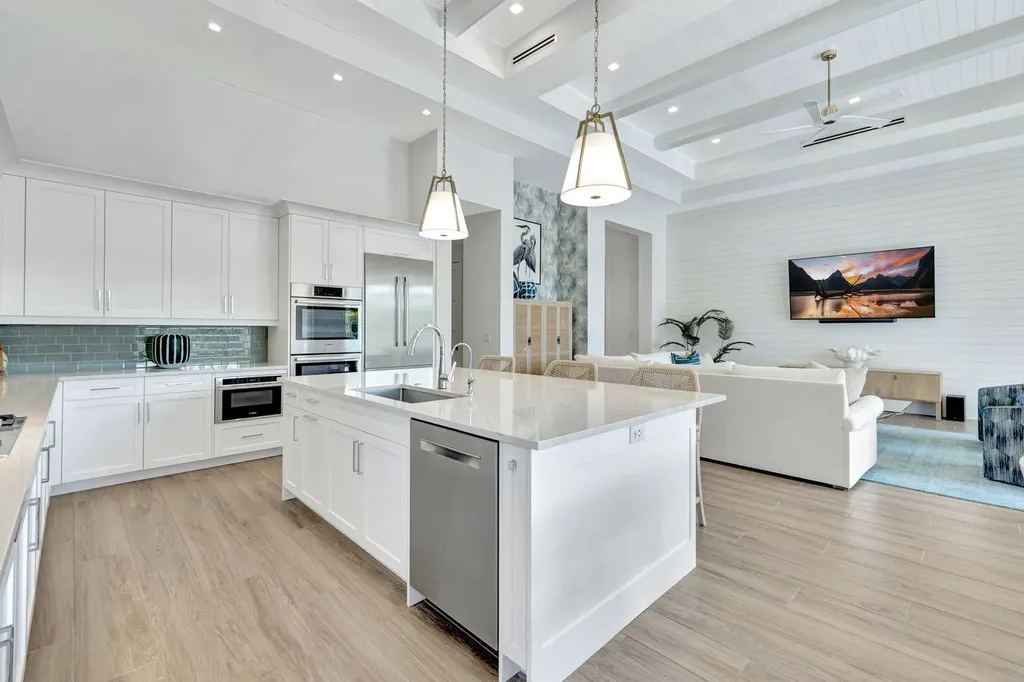 3344 Kumamoto Lane Naples FL 34114