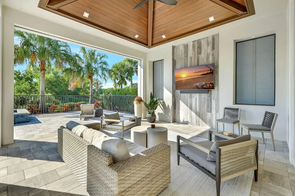 3344 Kumamoto Lane Naples FL 34114