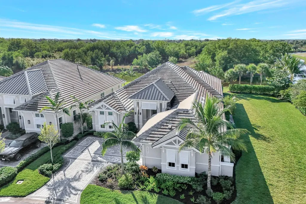 3344 Kumamoto Lane Naples FL 34114