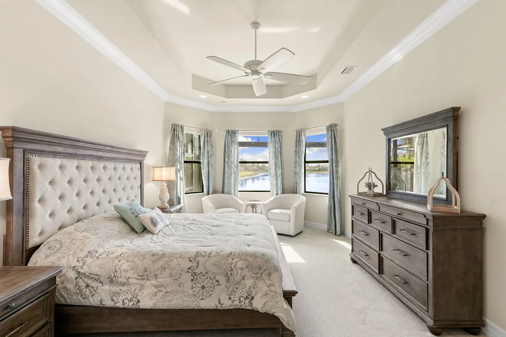 2845 Cinnamon Bay Circle Naples FL 34119