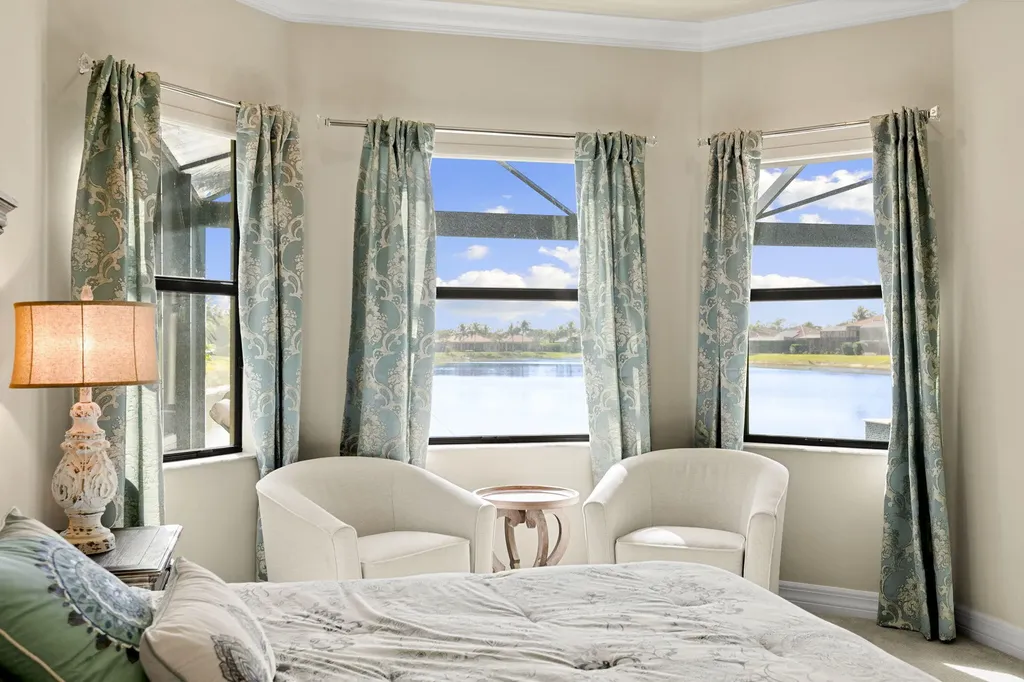 2845 Cinnamon Bay Circle Naples FL 34119