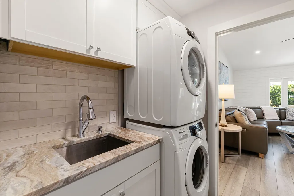 200 Sand Hill Street Marco Island FL 34145