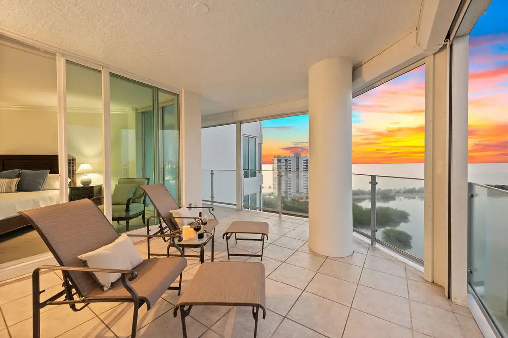 60 Seagate Drive Naples FL 34103