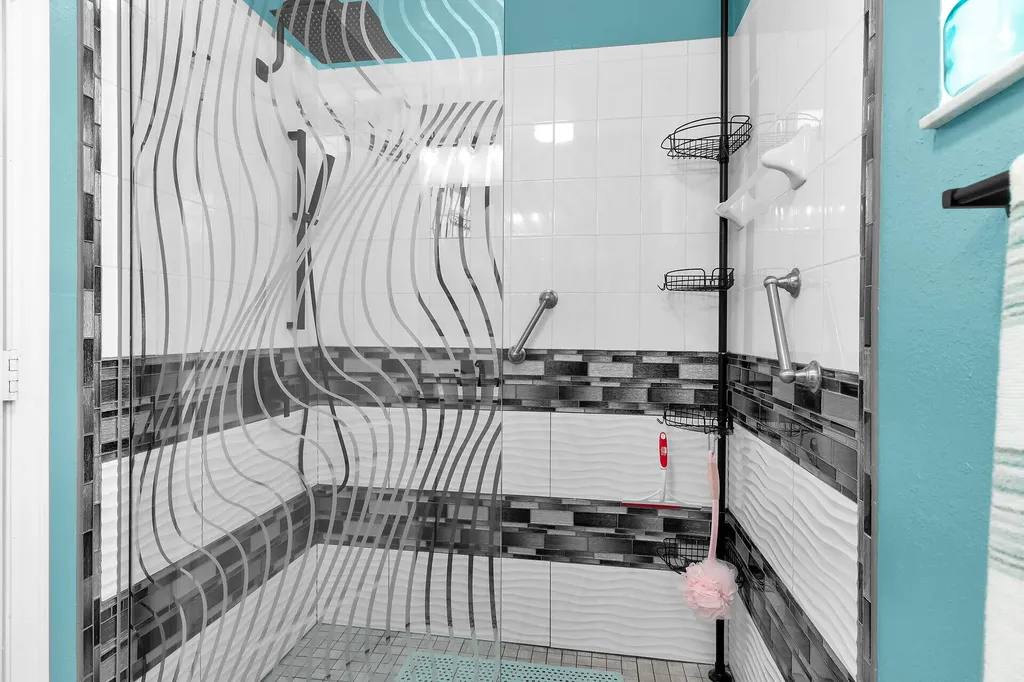 350 Newport Drive Naples FL 34114