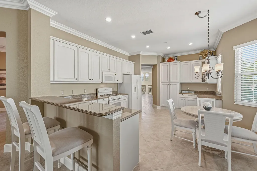 9224 Campanile Circle Naples FL 34114