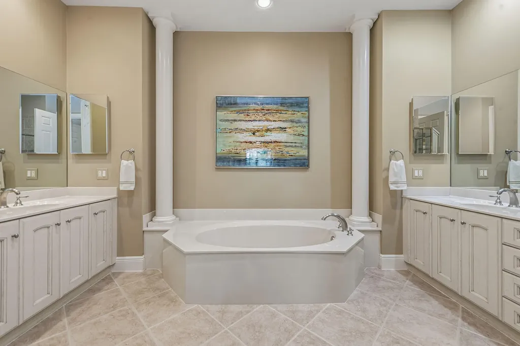 9224 Campanile Circle Naples FL 34114