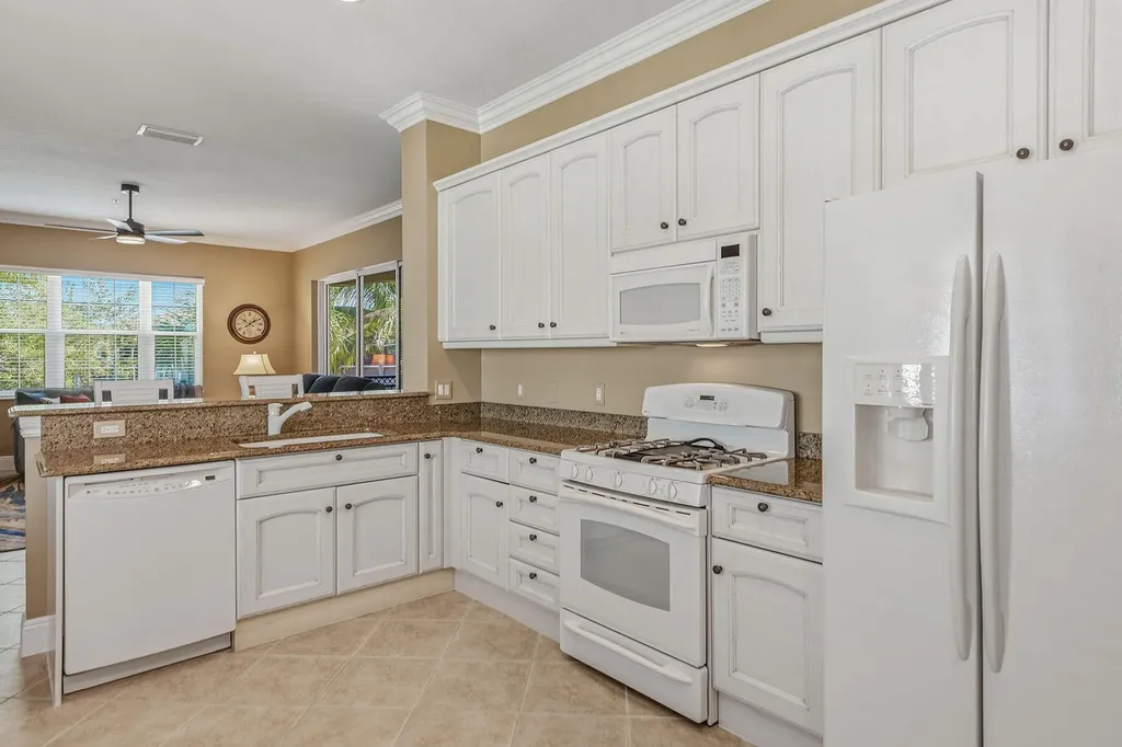 9224 Campanile Circle Naples FL 34114