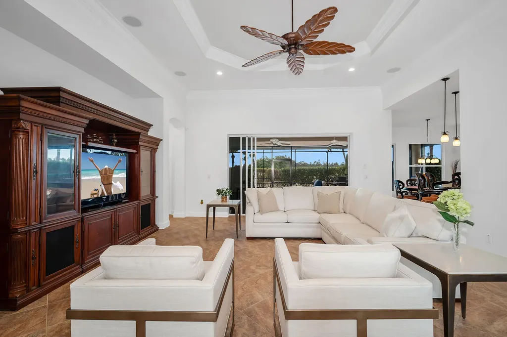 8264 Potomac Lane Naples FL 34104