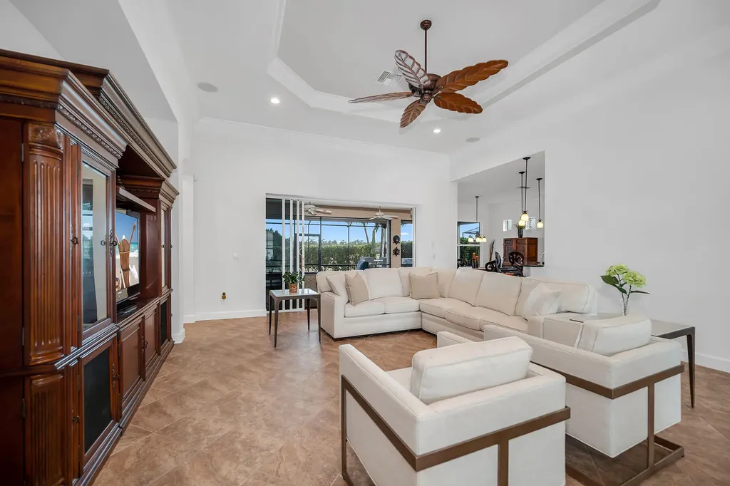 8264 Potomac Lane Naples FL 34104