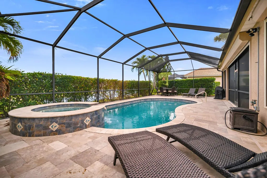 8264 Potomac Lane Naples FL 34104
