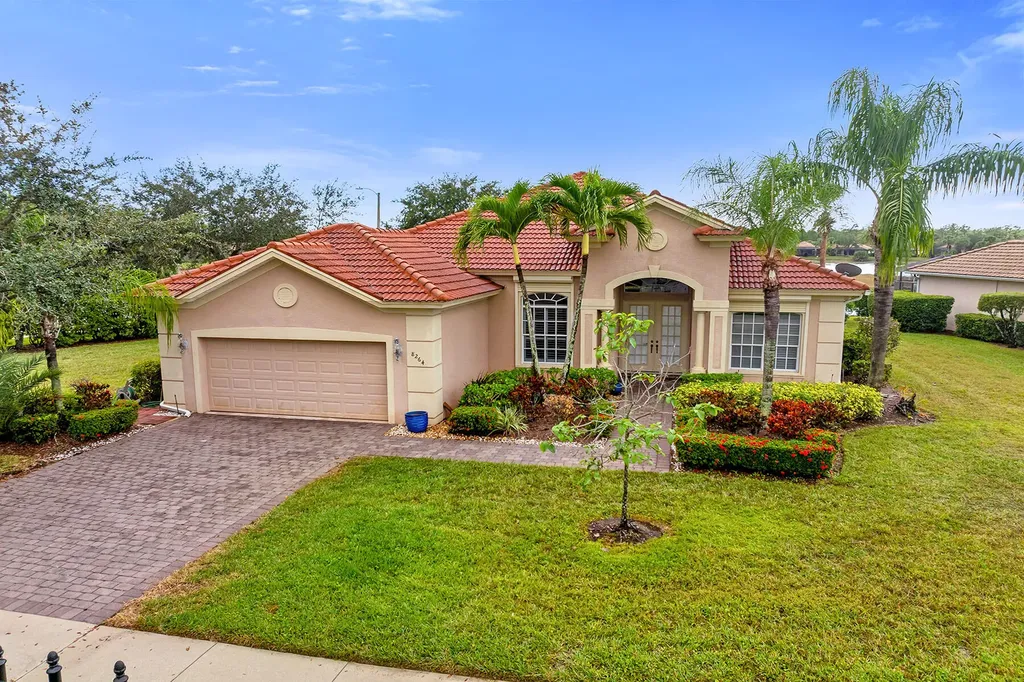 8264 Potomac Lane Naples FL 34104