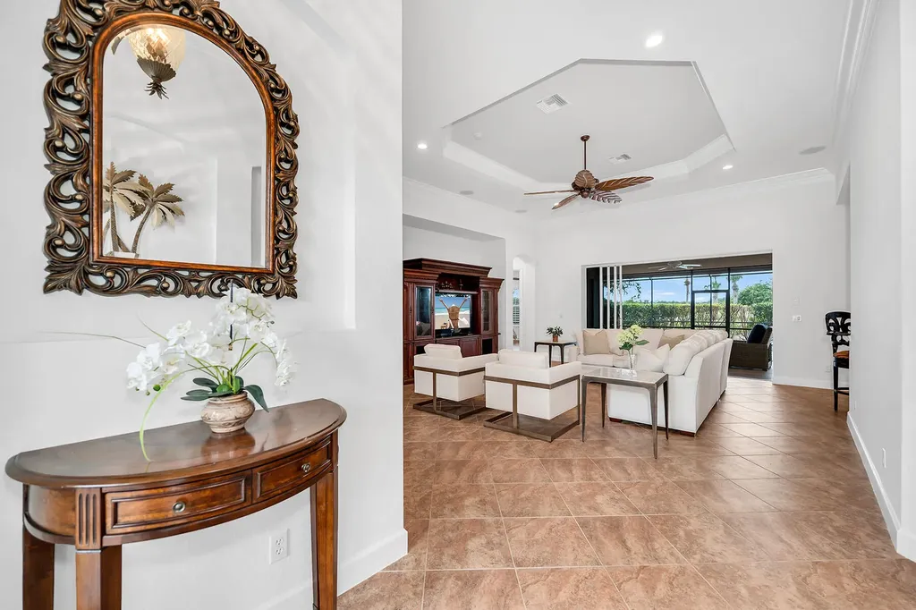 8264 Potomac Lane Naples FL 34104