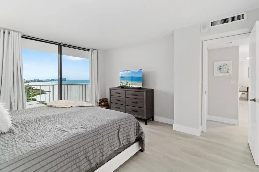 380 Seaview Court Marco Island FL 34145