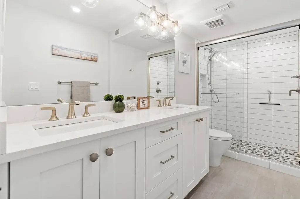 380 Seaview Court Marco Island FL 34145