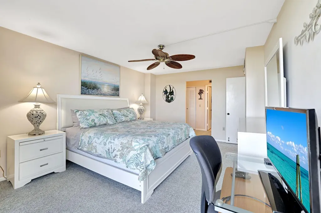 440 Seaview Court Marco Island FL 34145