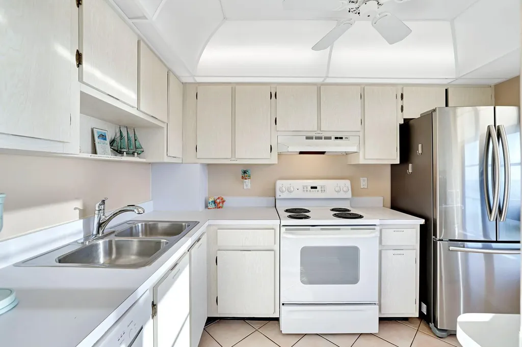 440 Seaview Court Marco Island FL 34145