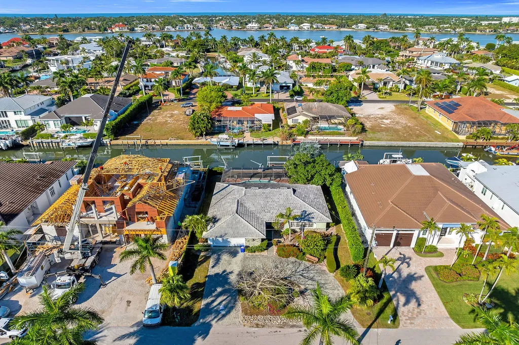 2170 Snook Drive Naples FL 34102