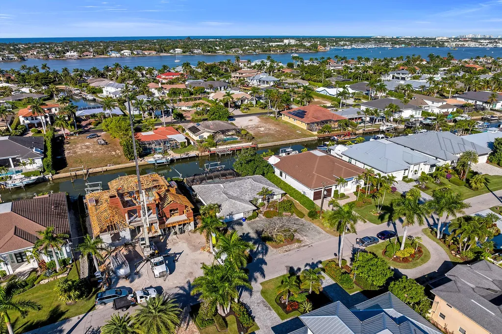 2170 Snook Drive Naples FL 34102