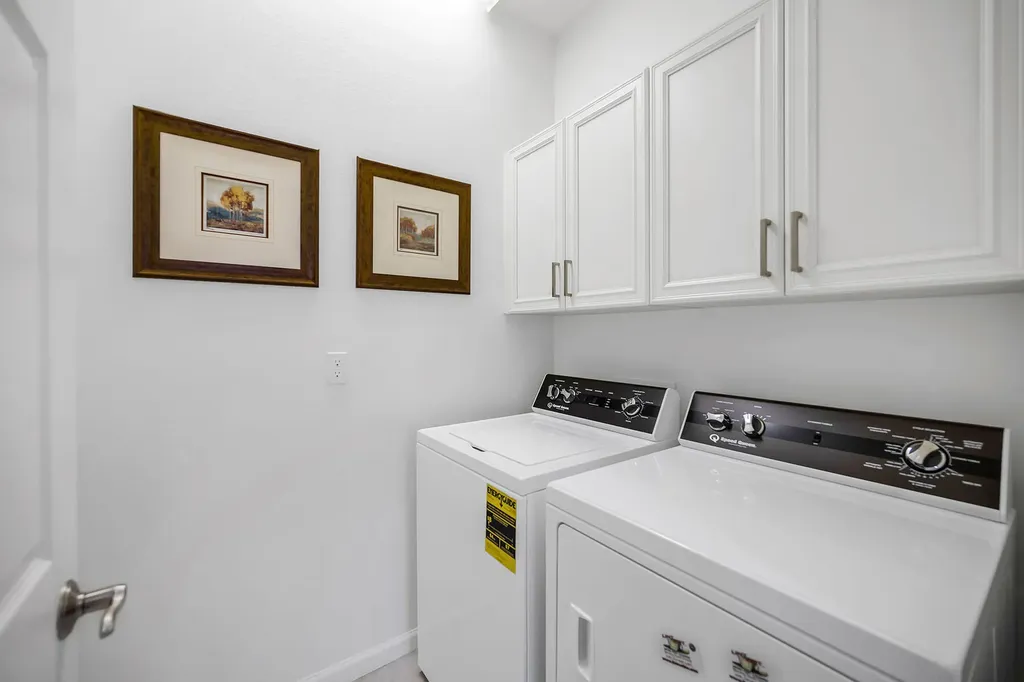 6689 Alden Woods Circle Naples FL 34113