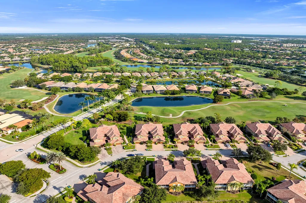 6689 Alden Woods Circle Naples FL 34113