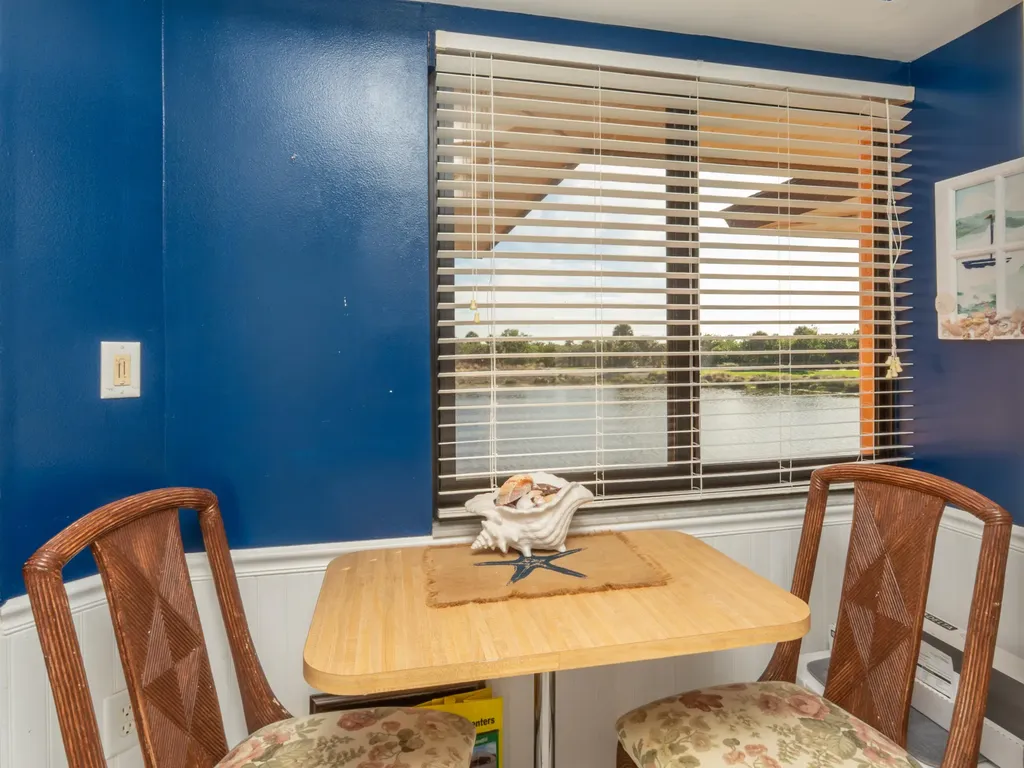 1532 Mainsail Drive Naples FL 34114