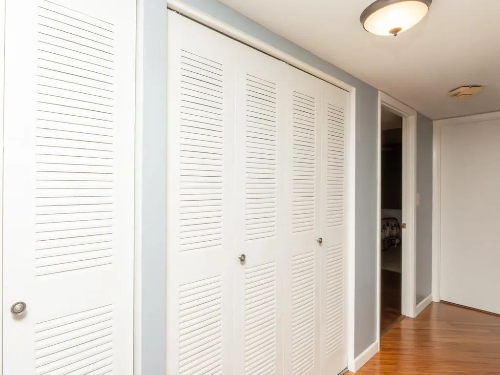 1532 Mainsail Drive Naples FL 34114