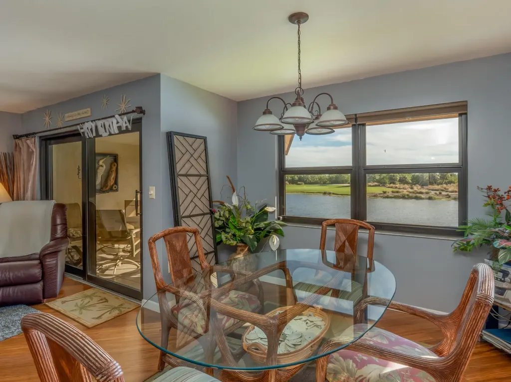 1532 Mainsail Drive Naples FL 34114