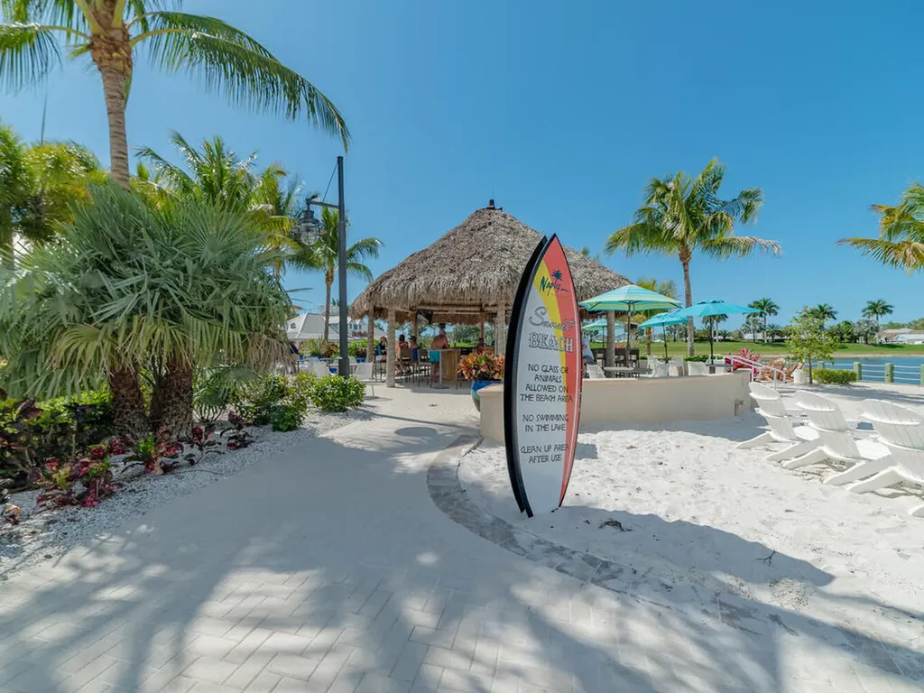 14785 Leeward Drive Naples FL 34114