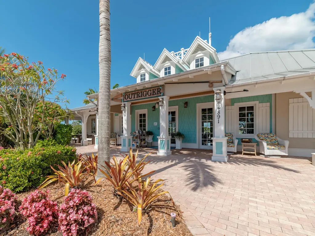 14785 Leeward Drive Naples FL 34114