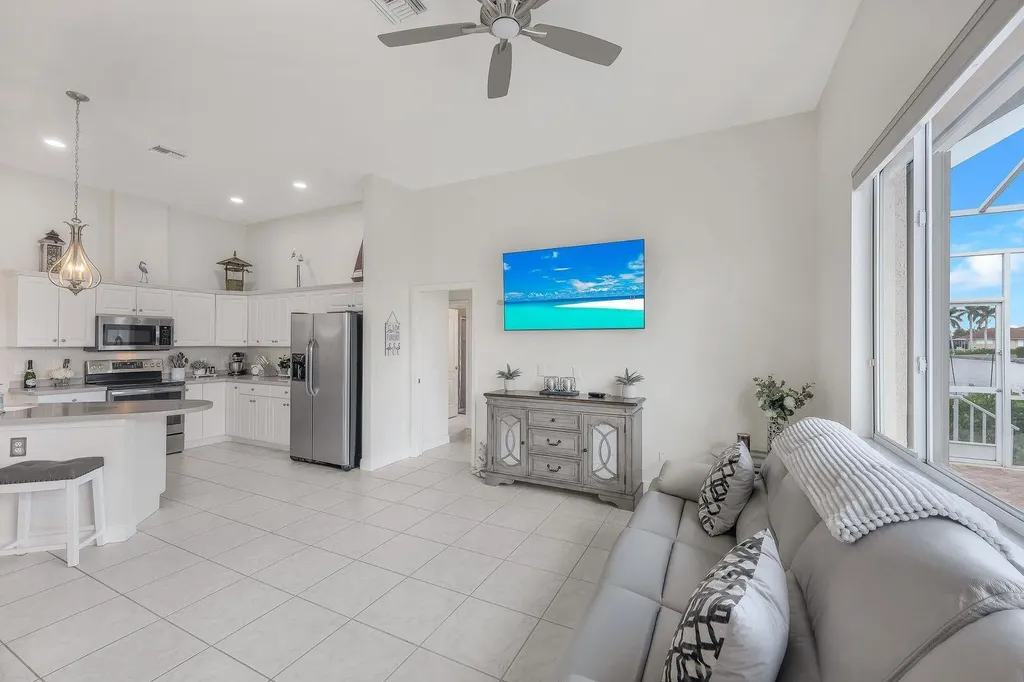 820 Milan Court Marco Island FL 34145