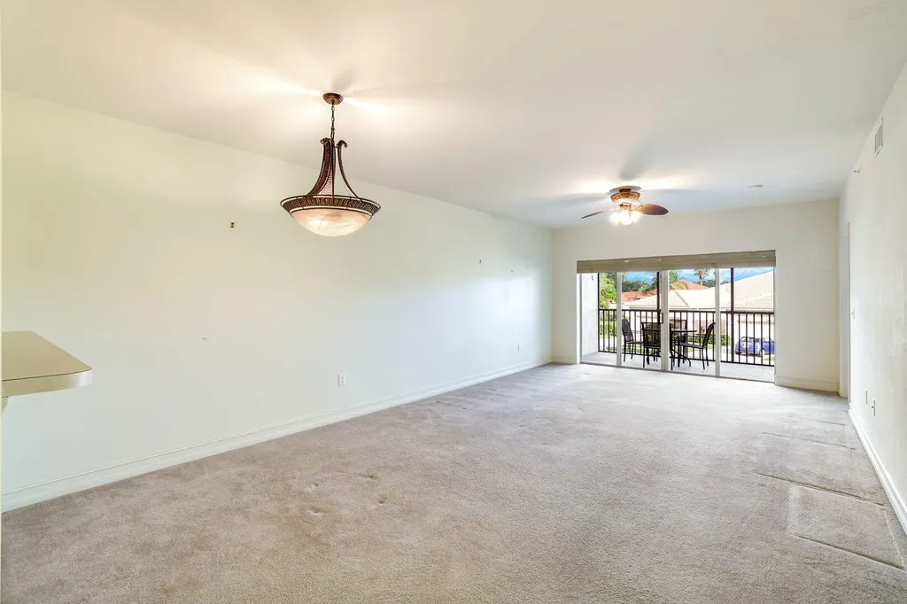 7839 Regal Heron Circle Naples FL 34104