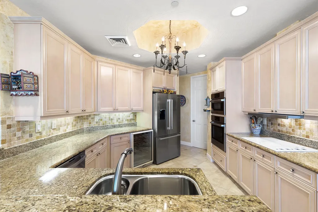 1079 Bald Eagle Drive Marco Island FL 34145