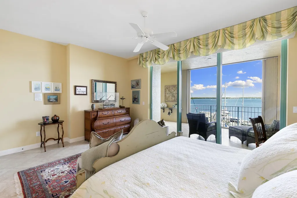 1079 Bald Eagle Drive Marco Island FL 34145