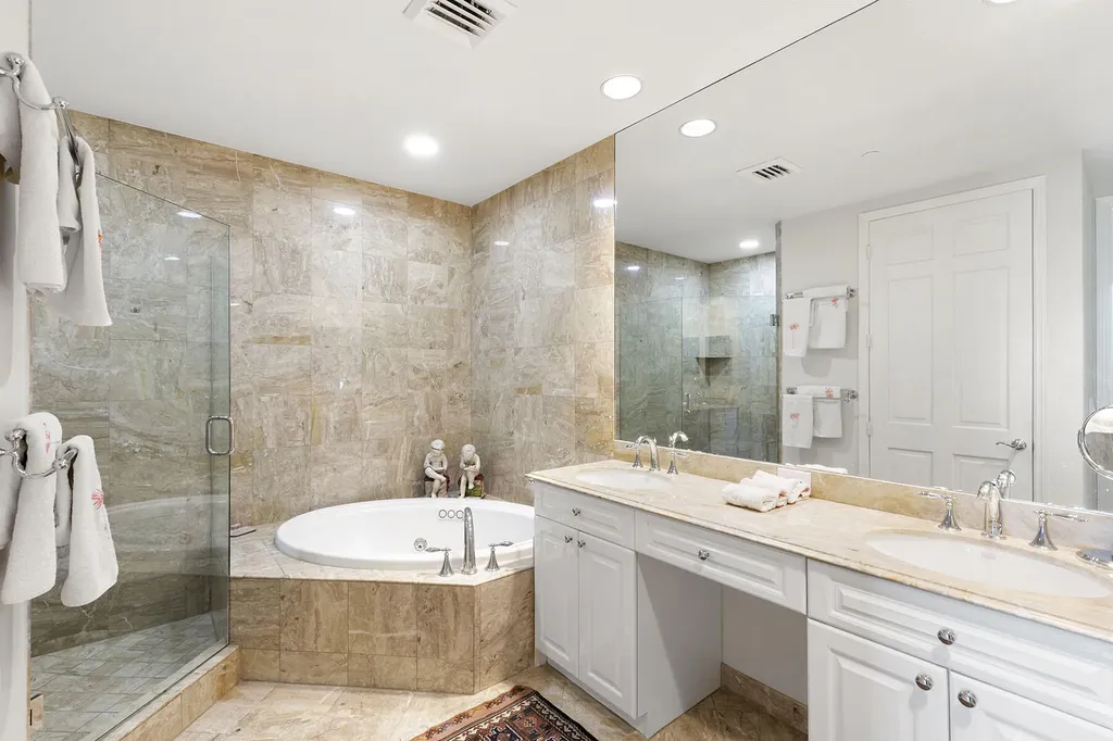 1079 Bald Eagle Drive Marco Island FL 34145