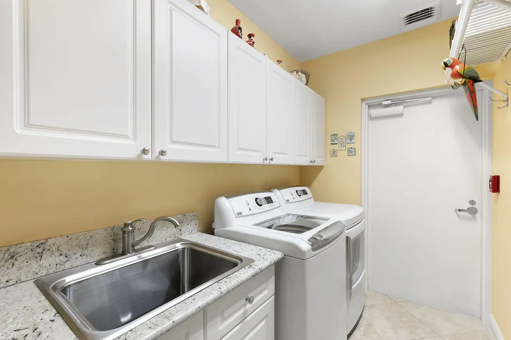 1079 Bald Eagle Drive Marco Island FL 34145