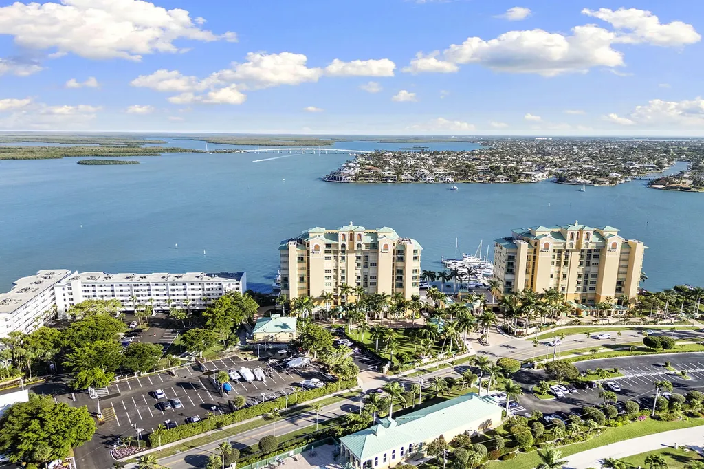 1079 Bald Eagle Drive Marco Island FL 34145