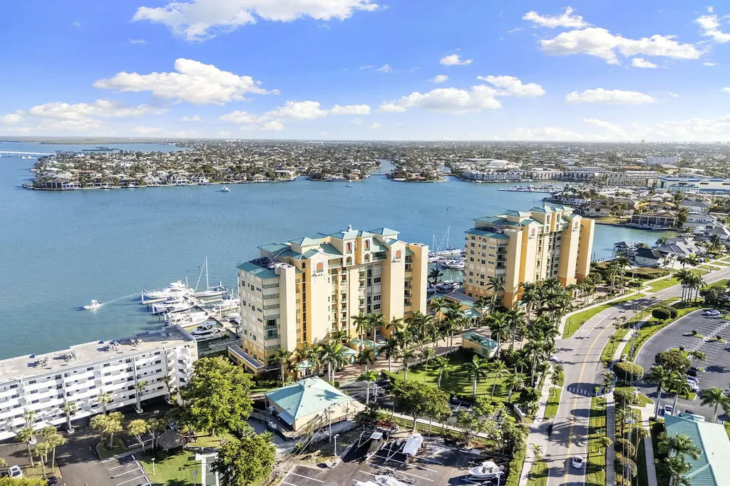 1079 Bald Eagle Drive Marco Island FL 34145