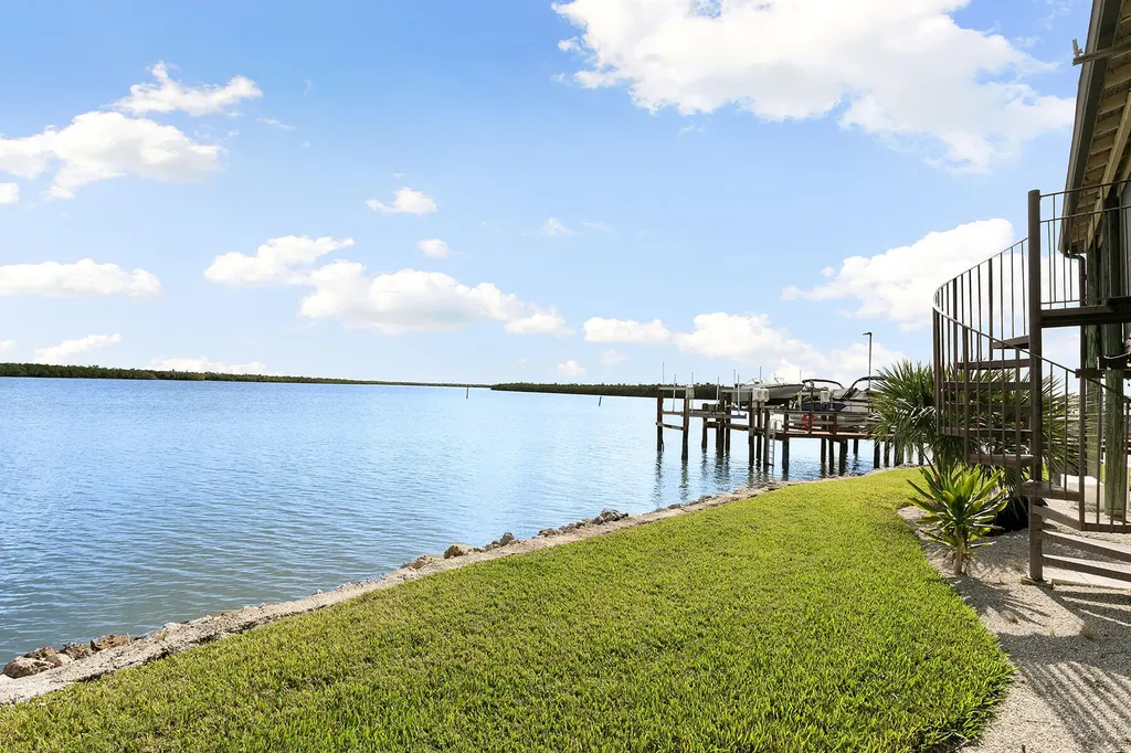 611 Palm Avenue Goodland FL 34140