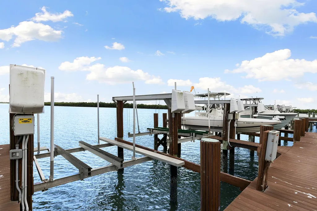 611 Palm Avenue Goodland FL 34140