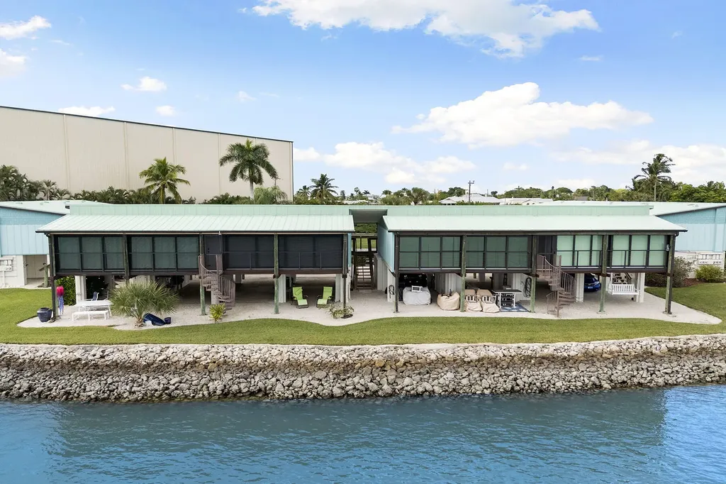 611 Palm Avenue Goodland FL 34140