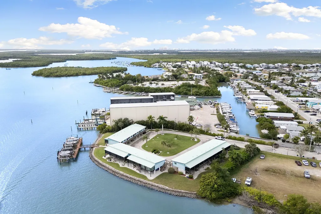 611 Palm Avenue Goodland FL 34140